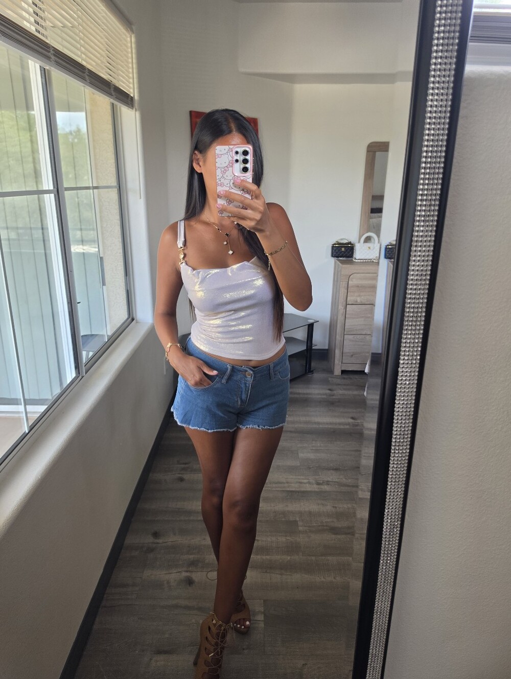 Denim Shorts in Medium Blue